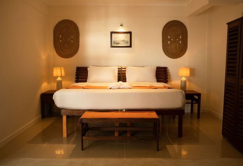 Номер Deluxe, Neevana Hotel Hikkaduwa