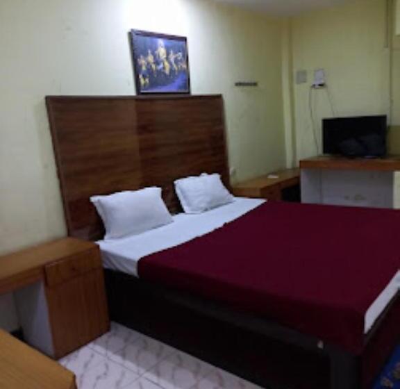 Quarto Deluxe, Step In Bhubaneswar