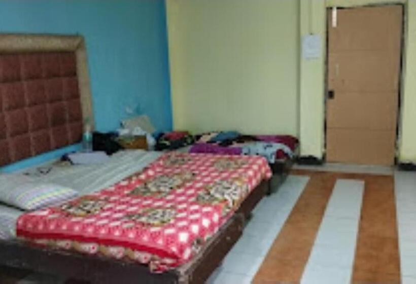 Quarto Familiar, Step In Bhubaneswar