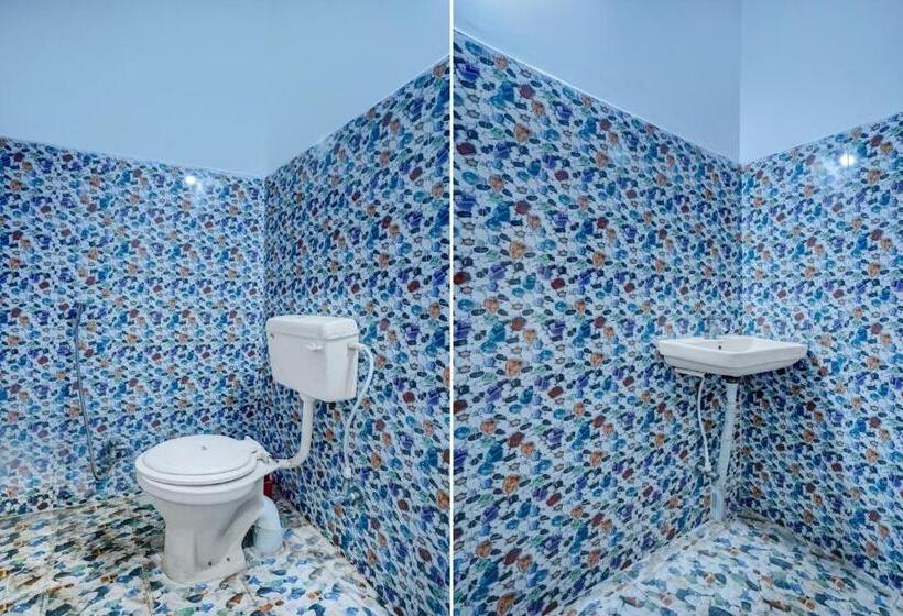 اتاق کلاسیک سه تخته, Sourya Residency