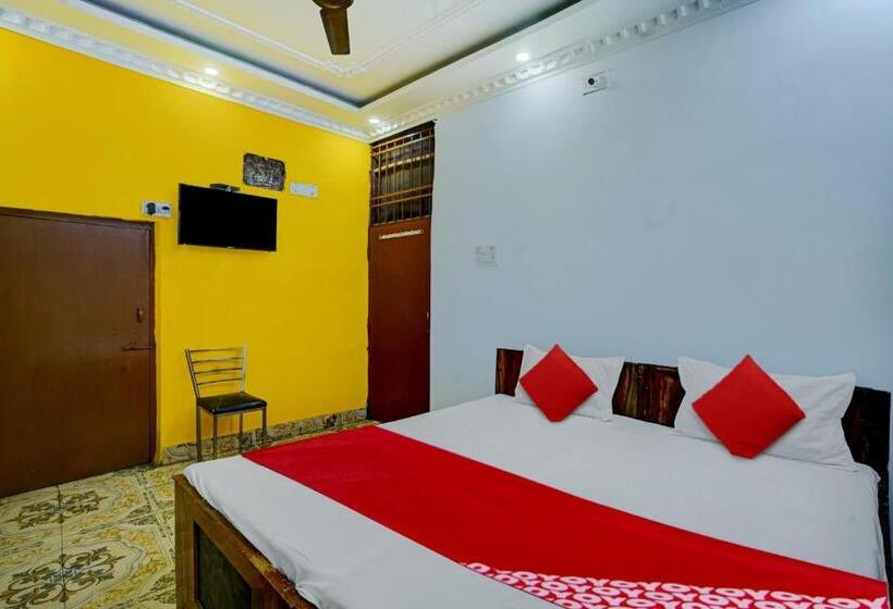 اتاق کلاسیک سه تخته, Sourya Residency