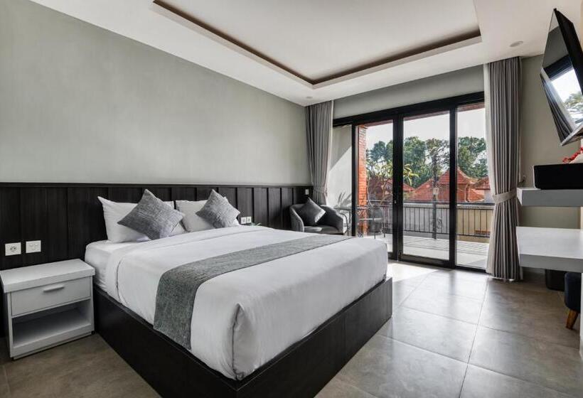 标准间, Djenek Seminyak