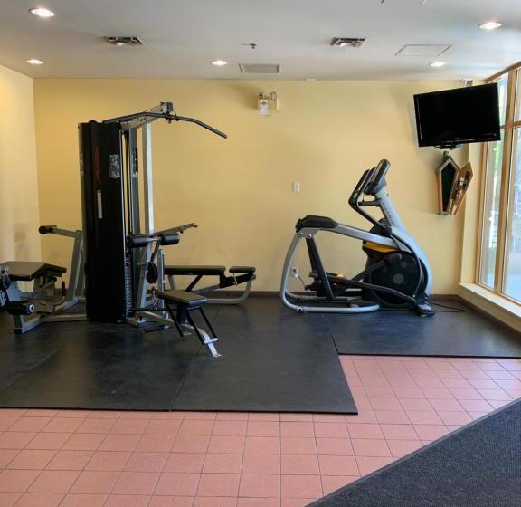 Студия Superior, 109 Per Night Cascade Lodge Suite Pool 2 Hot Tubs Sauna Gym