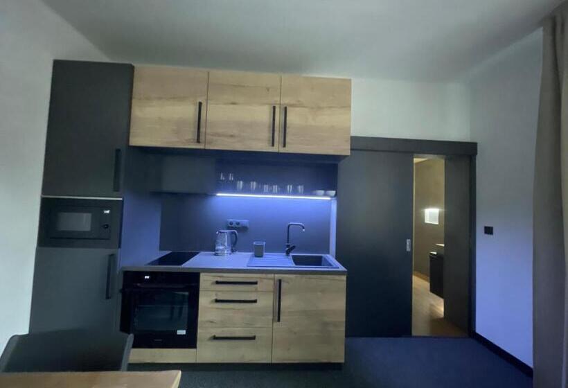 سوییت خانوادگی, Apartmány Svatý Mikuláš