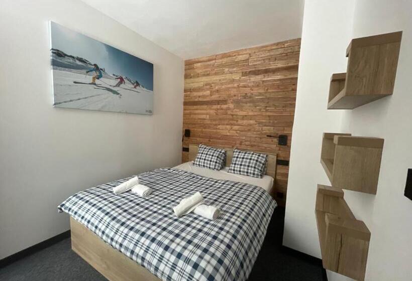 اتاق خانوادگی, Apartmány Svatý Mikuláš