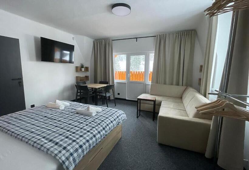 اتاق خانوادگی, Apartmány Svatý Mikuláš