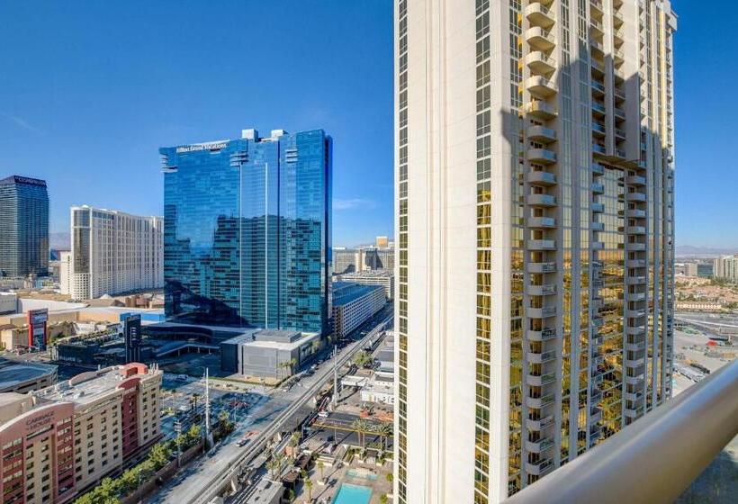 Estúdio standard Cama King, Jewel Suite W/balcony Mgm Signature  23rd Floor Strip View
