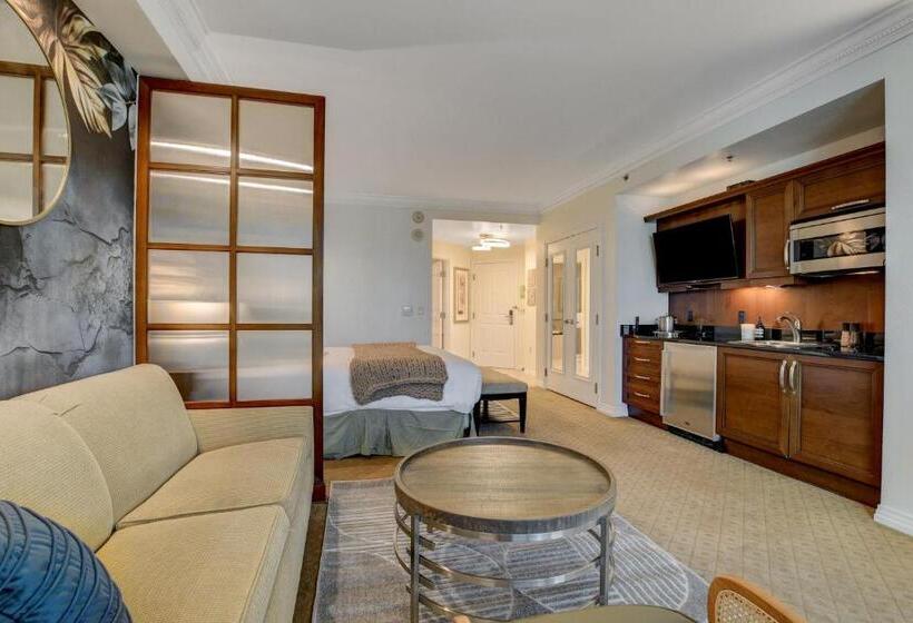 Estúdio standard Cama King, Jewel Suite W/balcony Mgm Signature  23rd Floor Strip View