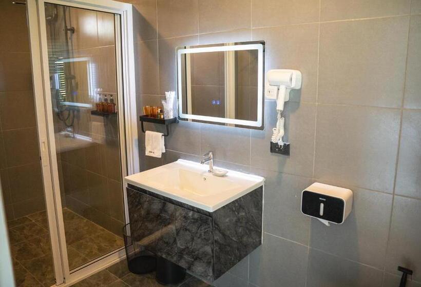 اتاق لوکس, Seeview Resort