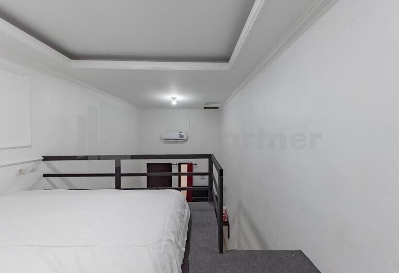 Номер Deluxe, Jm Guest House Lamaran Redpartner