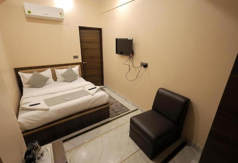 Номер Стандарт, Fabhotel Pearl Square