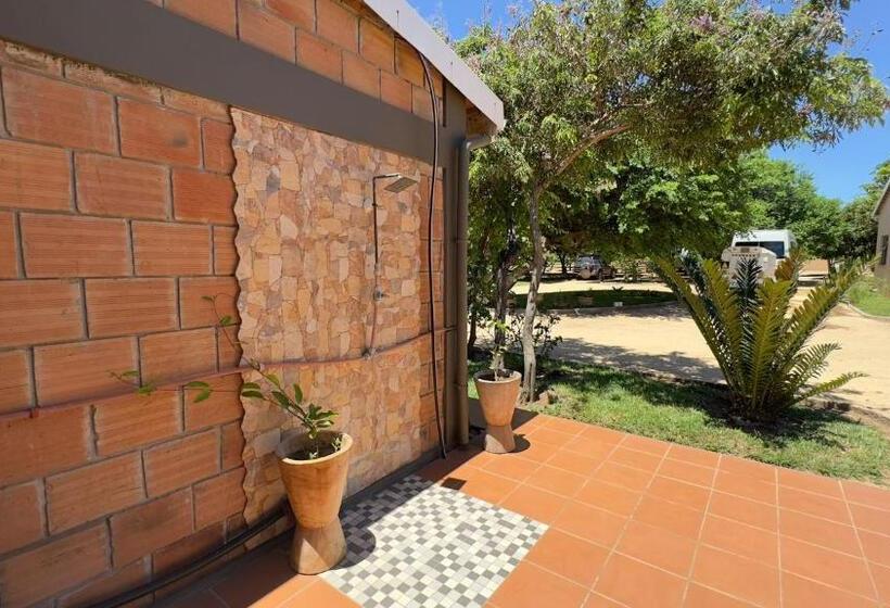 اتاق استاندارد با چشم‌انداز باغ, Peri Peri Divers B&b Morrungulo