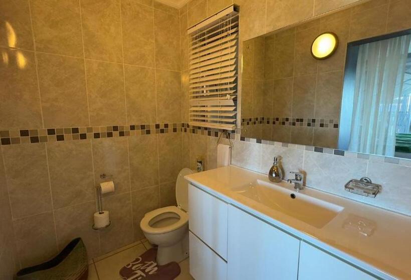 اتاق استاندارد با چشم‌انداز باغ, Peri Peri Divers B&b Morrungulo