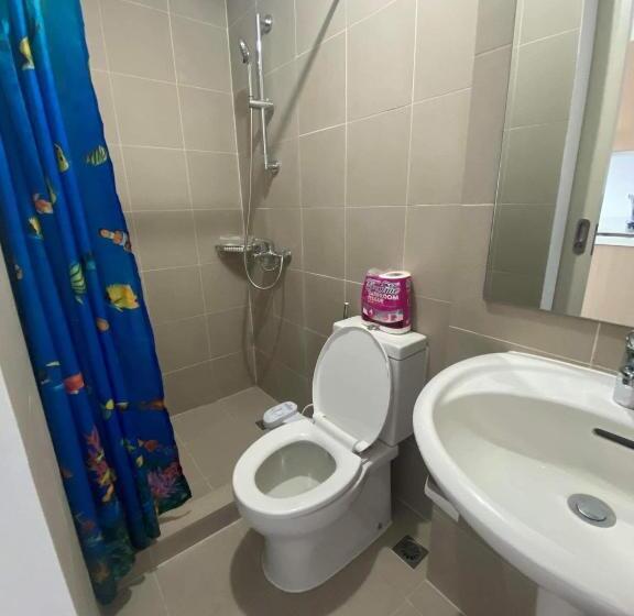 استودیو استاندارد با چشم‌انداز, Condo Studio In The Residences At Commonwealth