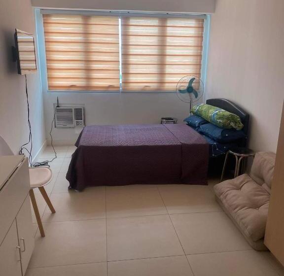 استودیو استاندارد با چشم‌انداز, Condo Studio In The Residences At Commonwealth