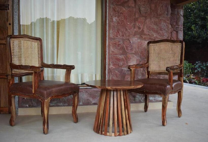 Номер Deluxe, Aranya Vilas, Ranthambhore