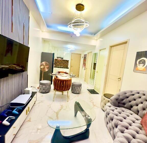 آپارتمان 2 خوابه, Je  Suite