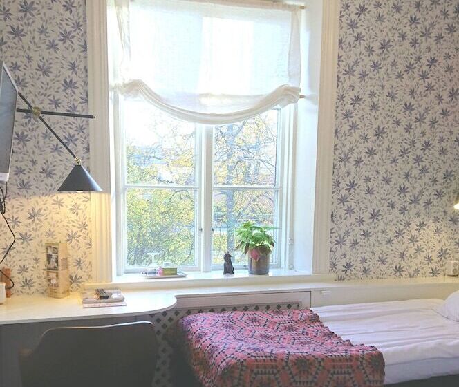 Quarto Individual Basic, L Park