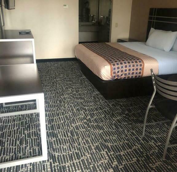 带大床的标准间, Palace Inn Kingwood