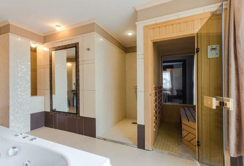 Люкс с Террасой, Hunguest Hotel Apollo