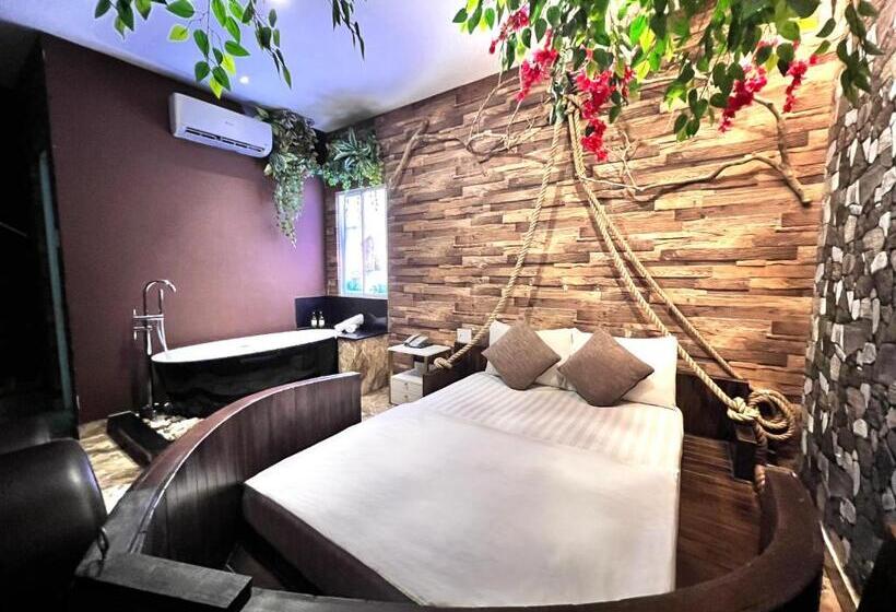اتاق لوکس, Loove Hotel   Khách Sạn Tình Yêu