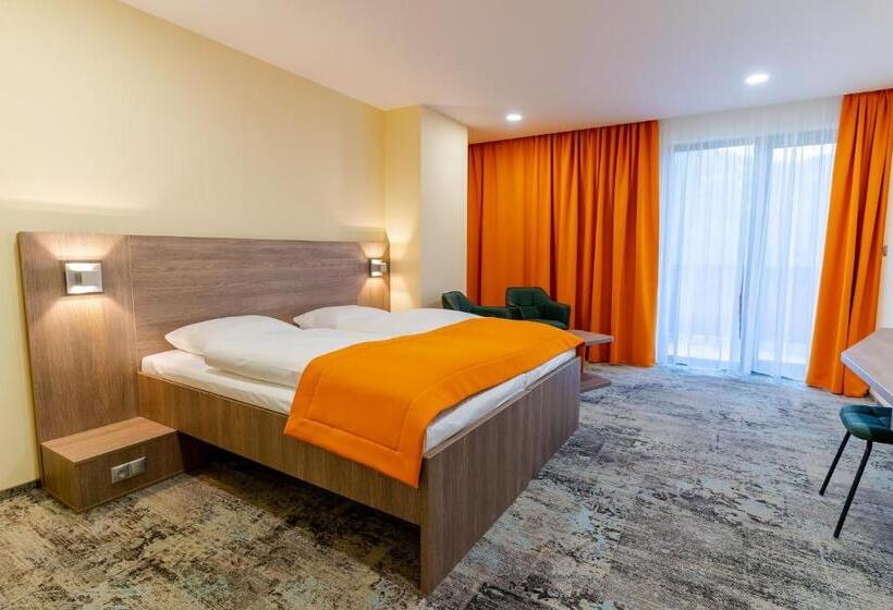 اتاق استاندارد با چشم‌انداز کوهستان, Spa & Wellness Hotel Fitak