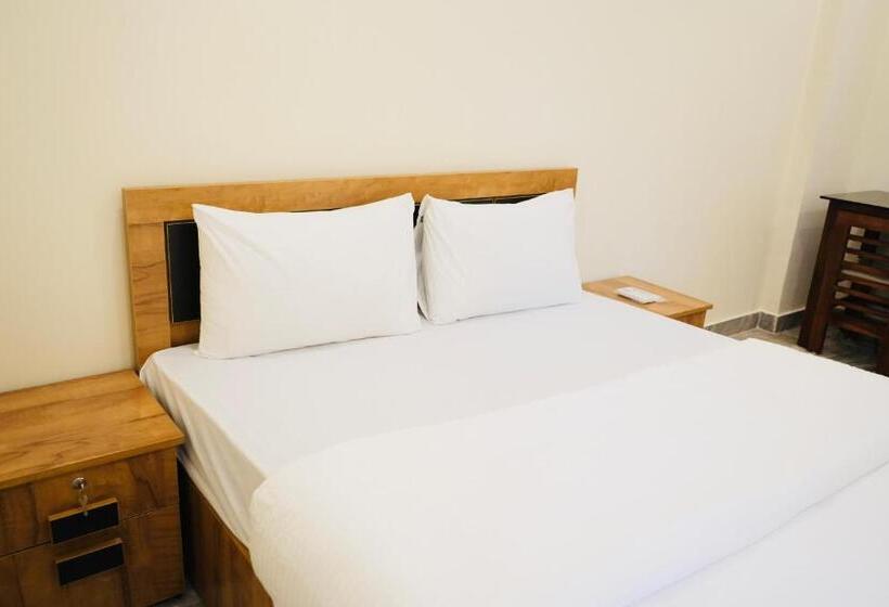 Номер Стандарт, Kalanad Residency