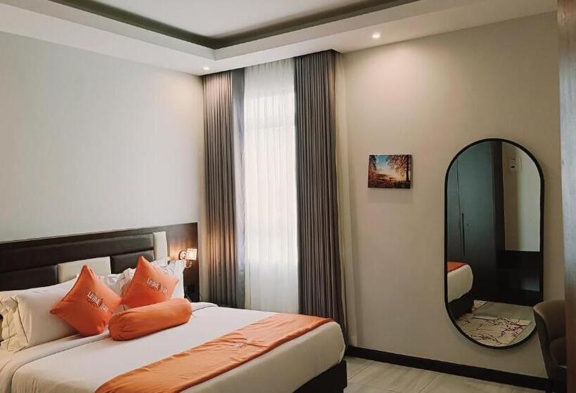 اتاق استاندارد یک نفره, Lemaiyan Suites
