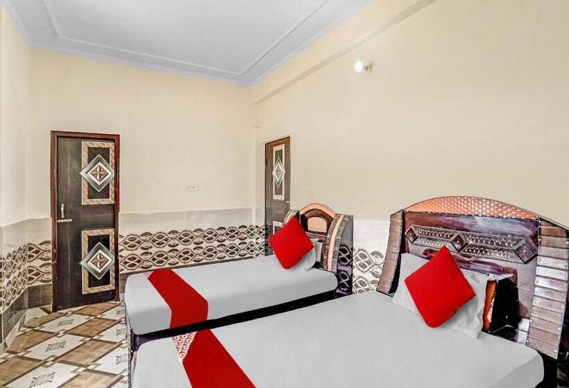 Трехместный Номер Классика, Oyo Flagship Da Urban Hotels & Restaurant
