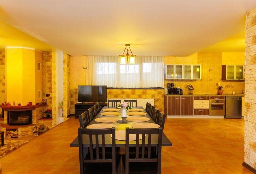 Вилла 1 Спальня, Paradisul Verde Siriu