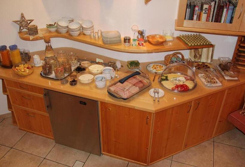 Номер Стандарт Трехместный, Feldlhof