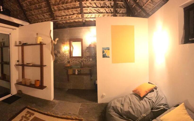 بانگلوی لوکس, Kiteparadise Madagascar