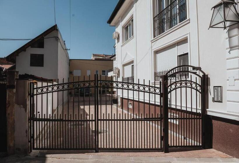 استودیو استاندارد با تخت کینگ, Magellan Family Lux Apartments Novi Sad