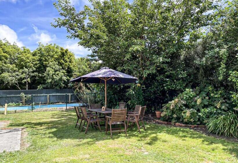 Шале 1 Спальня, Havelock North Holiday Park