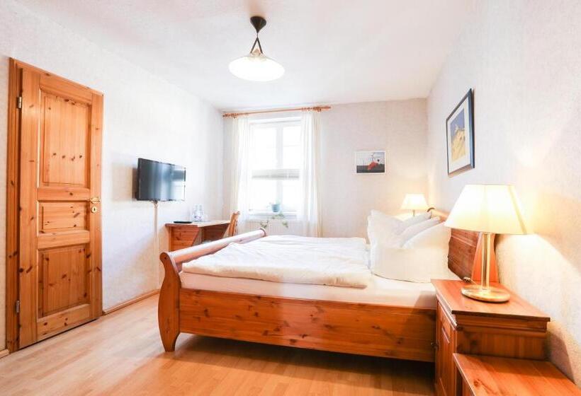 Номер Basic, Bützower Hof