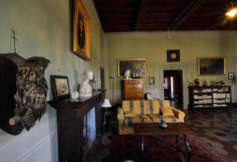 Вилла с 1 спальней и бассейном, Villa Enrico Fermi