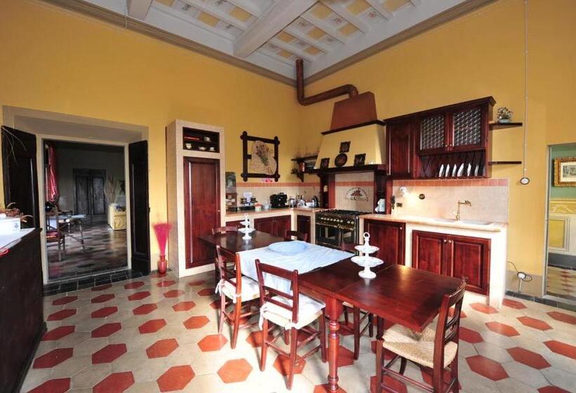 Standard room with outdoor bath, Villa Enrico Fermi