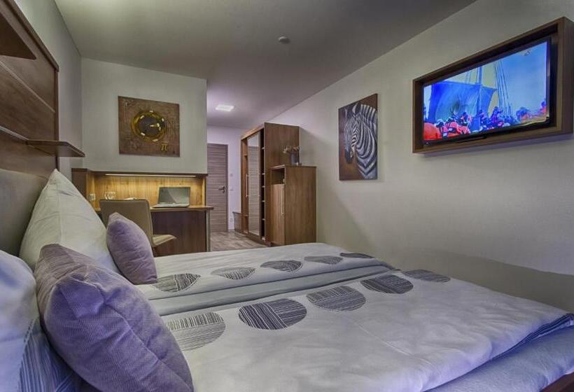 컴포트 룸, Jugendhotel Bachlehen Und Johanneshof
