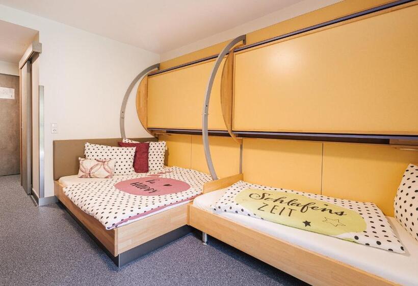 스탠다드 스튜디오, Jugendhotel Bachlehen Und Johanneshof