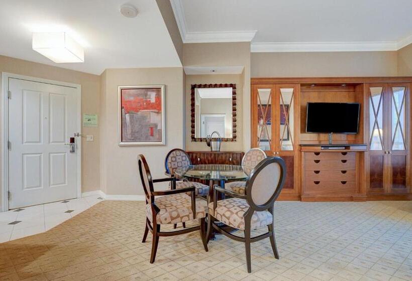 سوئیت با بالکن, 29th Ph Mgm Signature Suite With A Massive Balcony