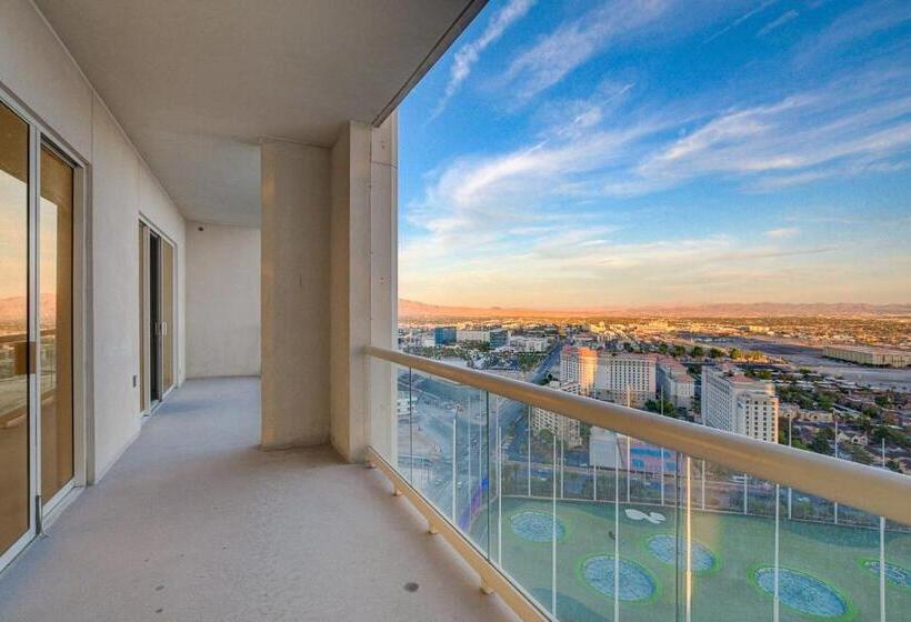 سوئیت با بالکن, 29th Ph Mgm Signature Suite With A Massive Balcony