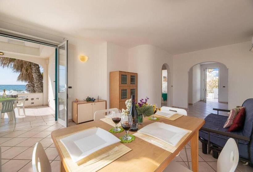 شقة غرفة واحدة مطلة على البحر, Residence Oasi Sul Mare