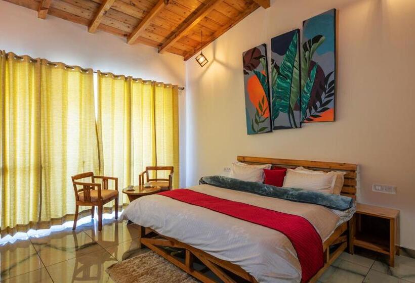 스탠다드 룸 산 전망, Shree Parijat Resort At Mukteshwar Hill Station With Himalayan View