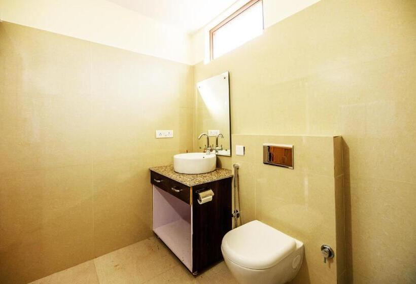 프레지덴셜 스위트, Shree Parijat Resort At Mukteshwar Hill Station With Himalayan View