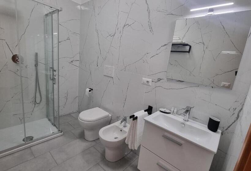 اتاق لوکس, B&b Estia Domus
