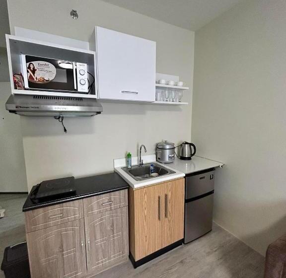 Студио Стандарт Вид на Бассейн, M&m S Condo Unit
