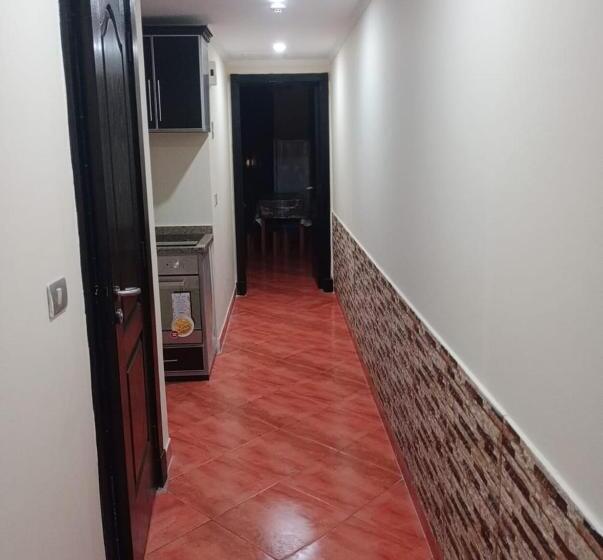آپارتمان 1 خوابه با چشم‌انداز استخر, Porto Marina @