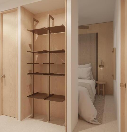 Люкс, Mob Hotel Cannes