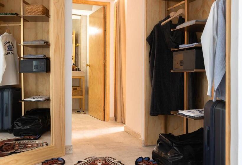 Люкс с Террасой, Mob Hotel Cannes