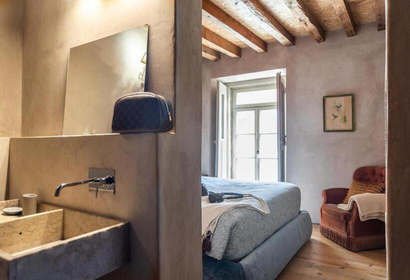 اتاق استاندارد, Double Room In 18th Century Style